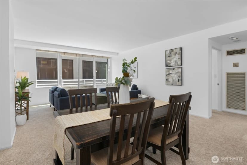 Property photo for 2600 2nd Avenue #302, Seattle photo 11