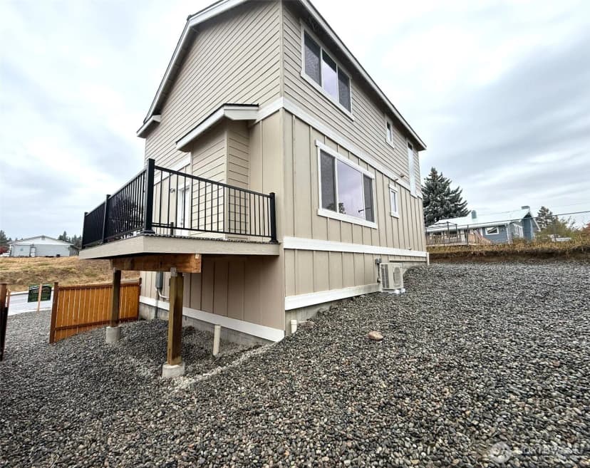 Property photo for 604 Ross Canyon Road, Omak