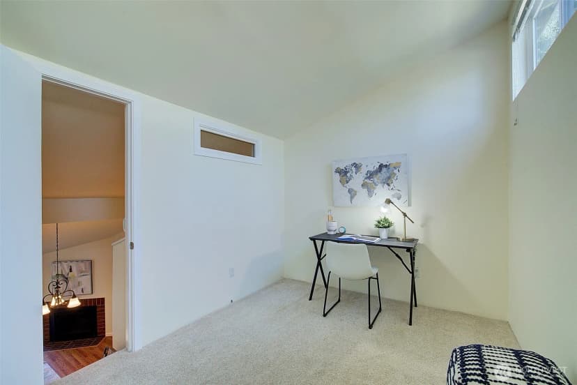Property photo for 662 156th Avenue Ne, Bellevue photo 21