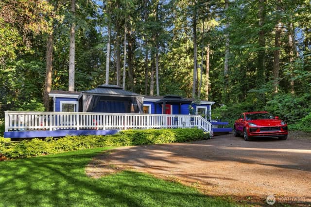 Property photo for 8480 Hansen Road Ne, Bainbridge Island photo 4