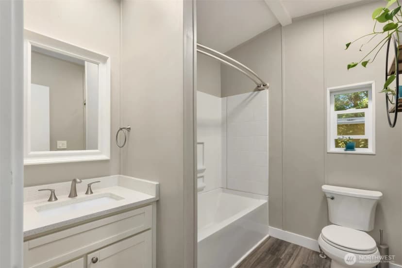 Property photo for 8480 Hansen Road Ne, Bainbridge Island photo 16