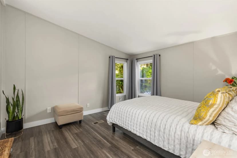 Property photo for 8480 Hansen Road Ne, Bainbridge Island photo 11