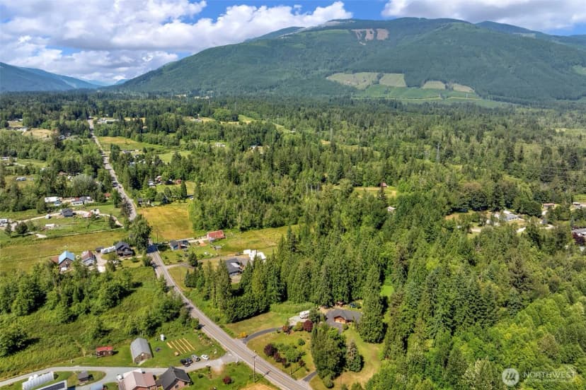 Property photo for 7601 State Route 9, Sedro Woolley photo 22