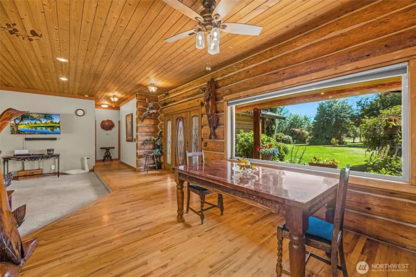 Property photo for 7601 State Route 9, Sedro Woolley photo 10