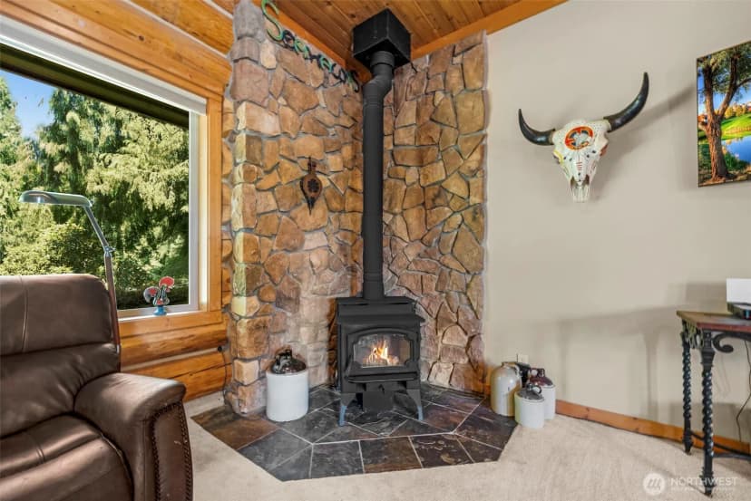 Property photo for 7601 State Route 9, Sedro Woolley photo 8
