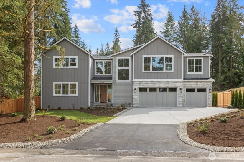 Property photo for 3502 Alaska Road #a, Brier