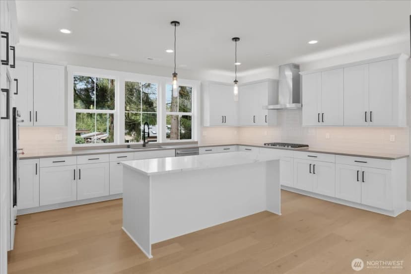 Property photo for 3502 Alaska Road #a, Brier photo 9