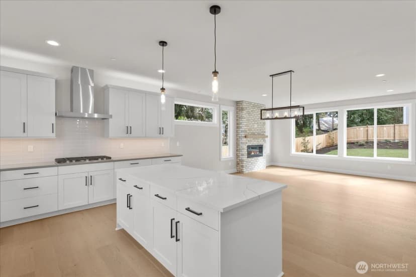 Property photo for 3502 Alaska Road #a, Brier photo 10