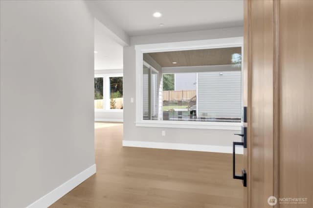 Property photo for 3502 Alaska Road #a, Brier photo 2