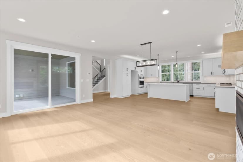 Property photo for 3502 Alaska Road #a, Brier photo 8