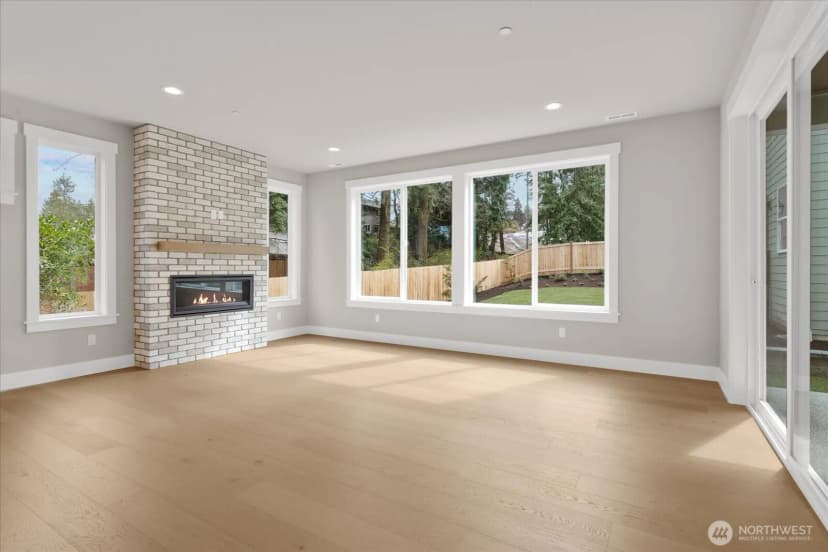 Property photo for 3502 Alaska Road #a, Brier photo 4