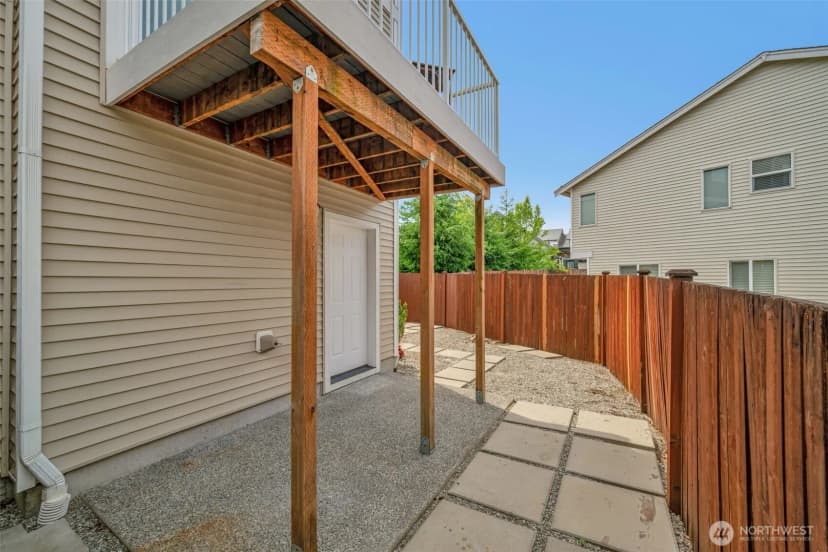 Property photo for 201 127th Street Se #a, Everett photo 32