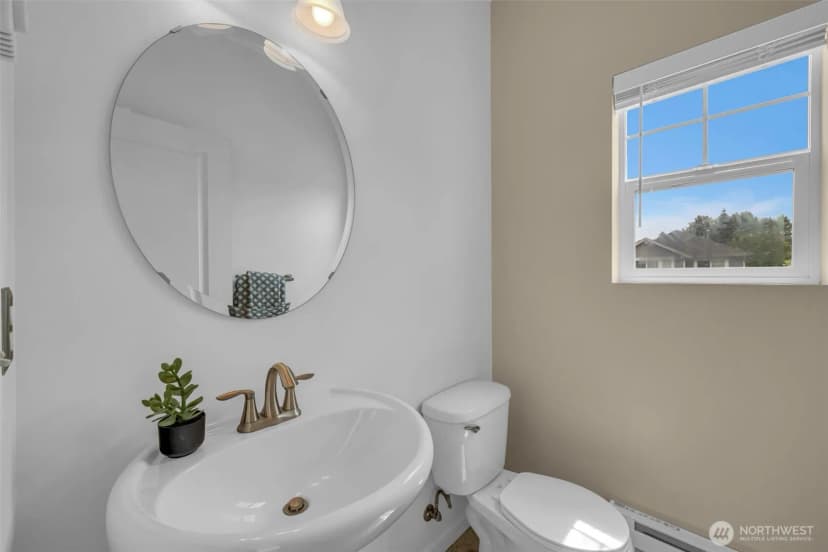 Property photo for 201 127th Street Se #a, Everett photo 16