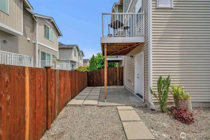 Property photo for 201 127th Street Se #a, Everett photo 30
