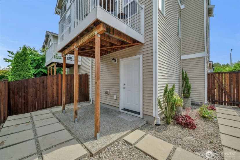 Property photo for 201 127th Street Se #a, Everett photo 31