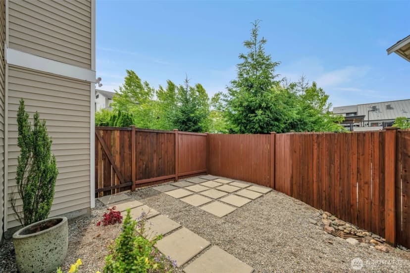 Property photo for 201 127th Street Se #a, Everett photo 29