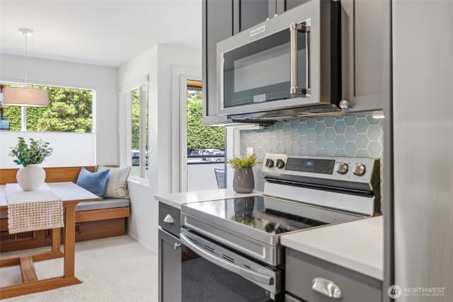 Property photo for 7001 Sand Point Way Ne #c308, Seattle photo 4