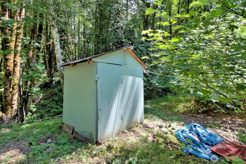 Property photo for 2461 W Deegan Road W, Shelton photo 14