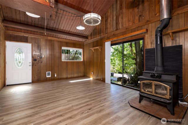 Property photo for 2461 W Deegan Road W, Shelton photo 2