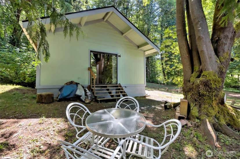 Property photo for 2461 W Deegan Road W, Shelton photo 12