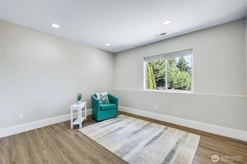 Property photo for 1103 Puget Drive E, Port Orchard photo 33