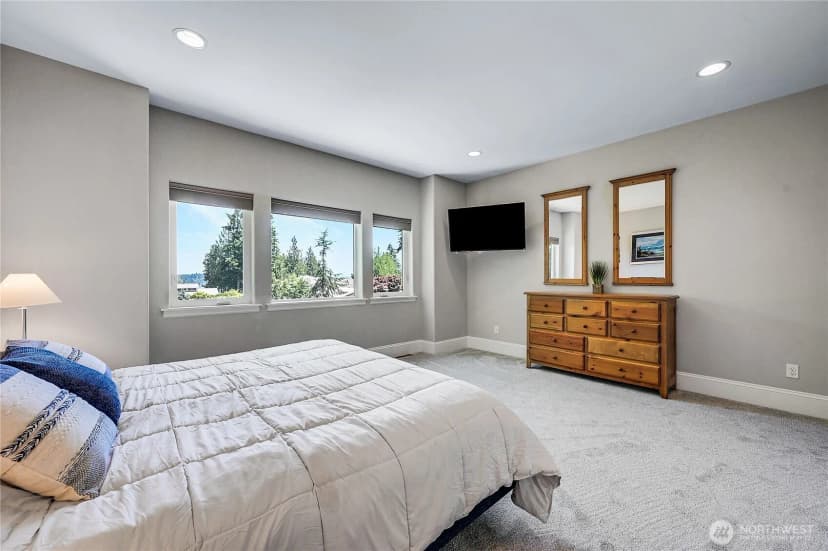 Property photo for 1103 Puget Drive E, Port Orchard photo 18
