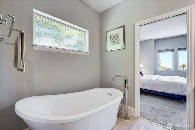 Property photo for 1103 Puget Drive E, Port Orchard photo 23
