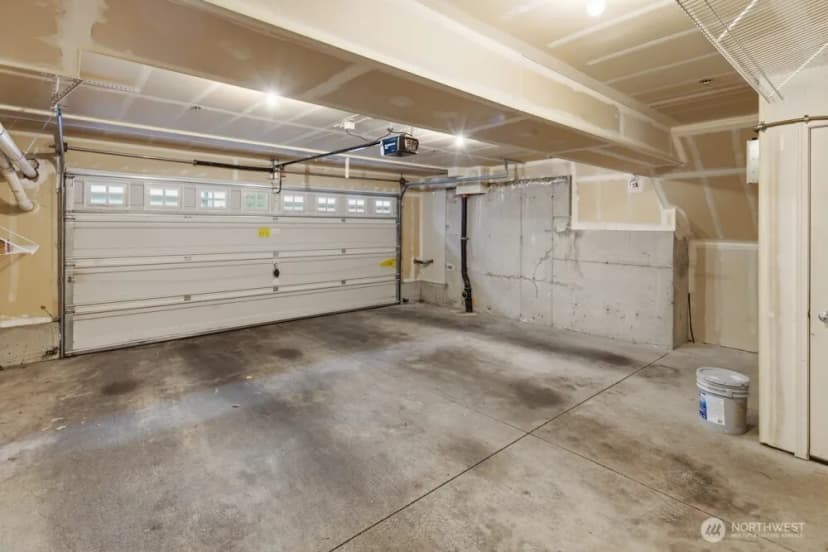 Property photo for 14868 Se 16th Street #7, Bellevue photo 29