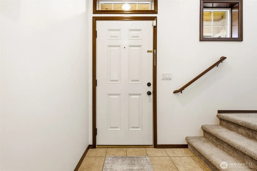 Property photo for 20293 62nd Way Ne, Kenmore photo 12