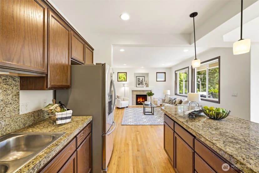 Property photo for 20293 62nd Way Ne, Kenmore photo 19