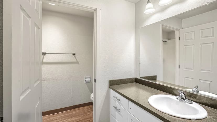 Property photo for 31510 106th Place Se #r112, Auburn photo 16