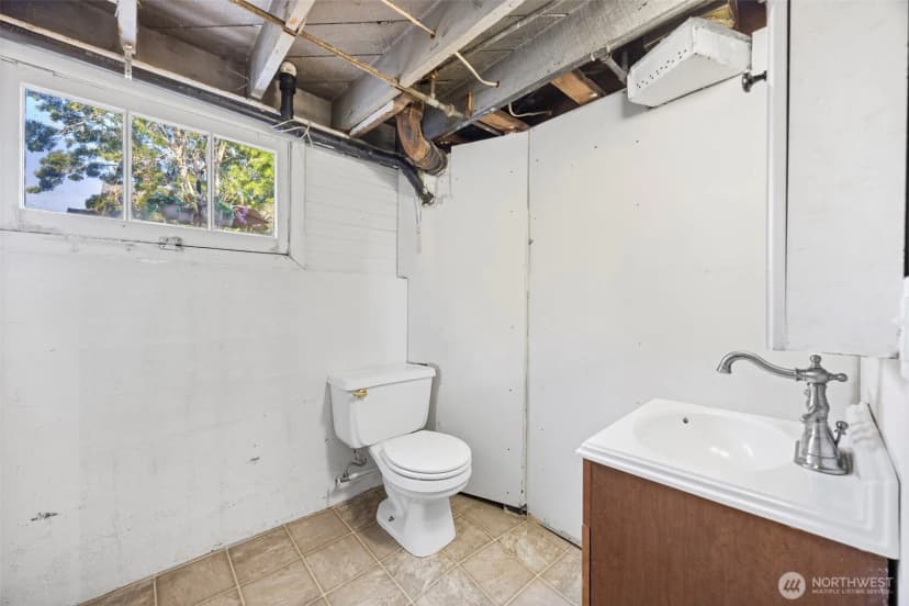 Property photo for 1216 Burwell St, Bremerton photo 31