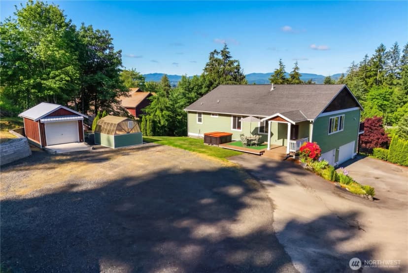 Property photo for 235 Nw Bunker Hill Ln W, Bremerton photo 2