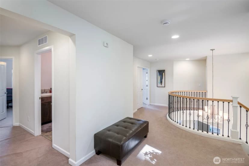 Property photo for 18930 179th Place Se, Renton photo 16
