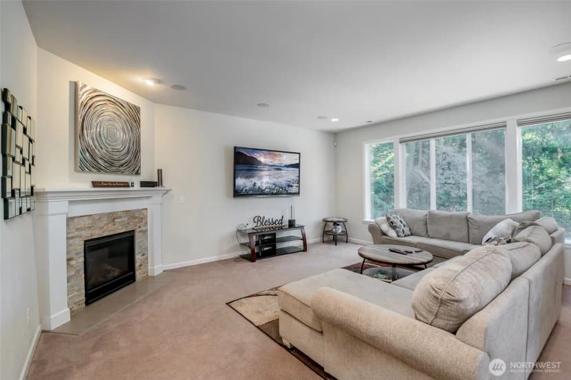 Property photo for 18930 179th Place Se, Renton photo 9