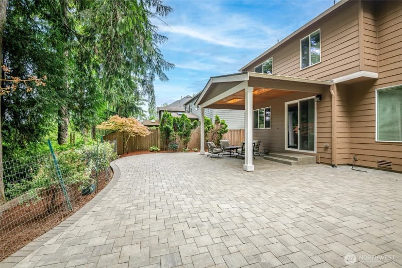 Property photo for 18930 179th Place Se, Renton photo 31