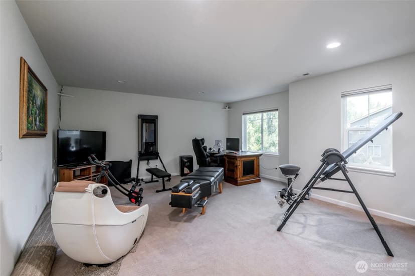Property photo for 18930 179th Place Se, Renton photo 17