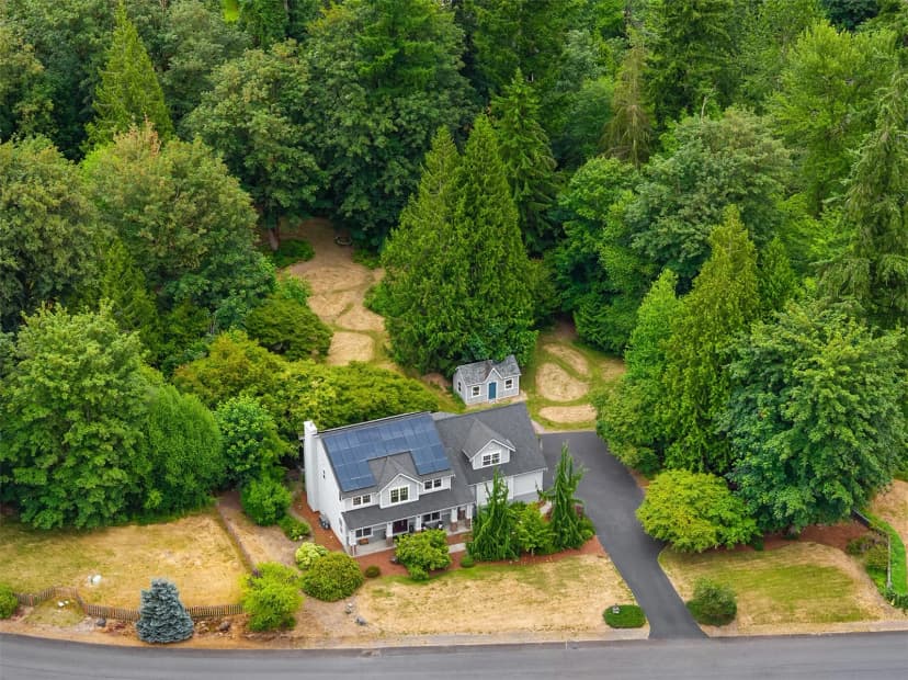 Property photo for 14230 229th Avenue Ne, Woodinville photo 39