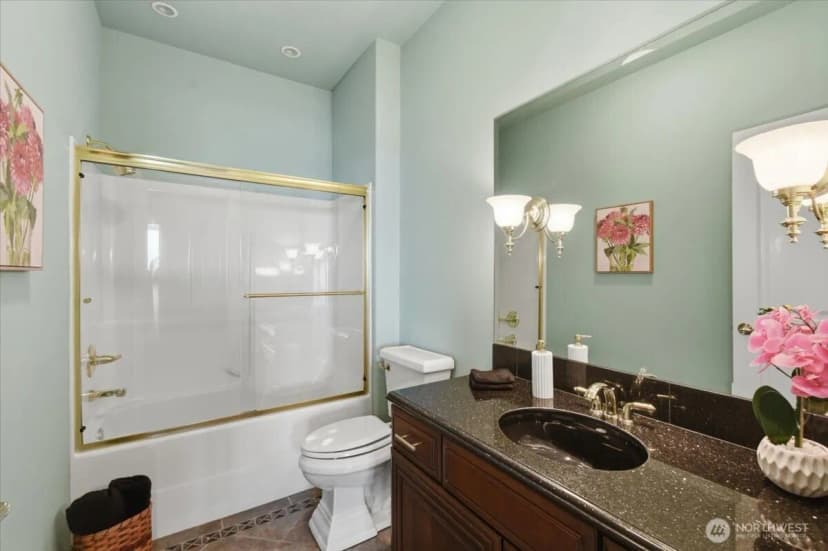Property photo for 880 Bella Vista Lane, Burlington photo 21