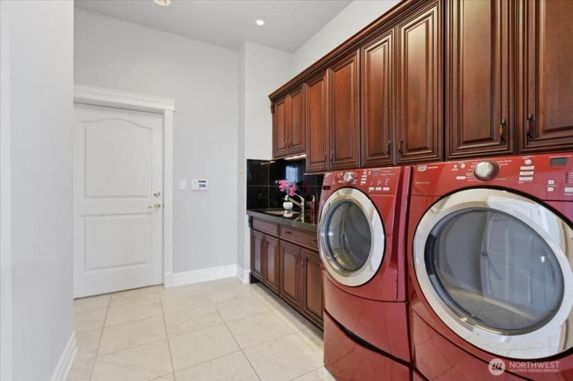 Property photo for 880 Bella Vista Lane, Burlington photo 27
