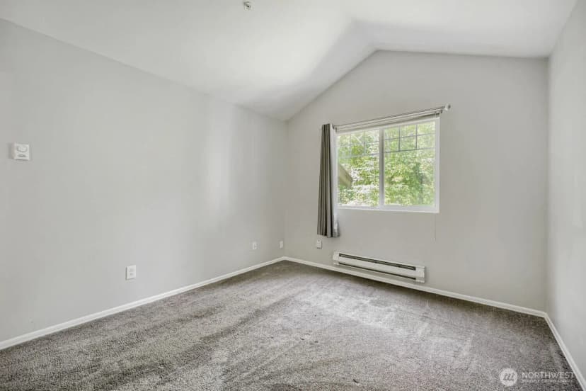 Property photo for 18501 Se Newport Way #m352, Issaquah photo 10