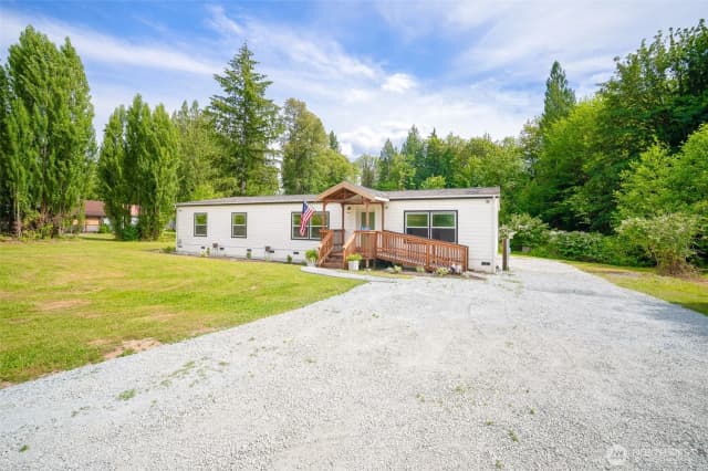 Property photo for 44184 Grassmere Road, Concrete