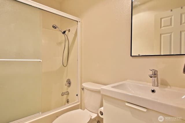 Property photo for 137 4th Street #a2, Langley photo 4