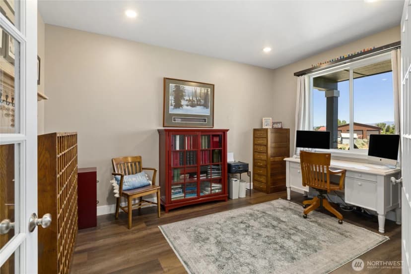 Property photo for 120 Aspen Drive, Ellensburg photo 11