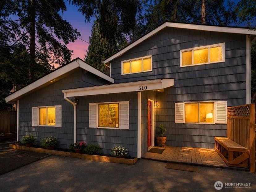 Property photo for 510 N 138th Street, Seattle photo 2