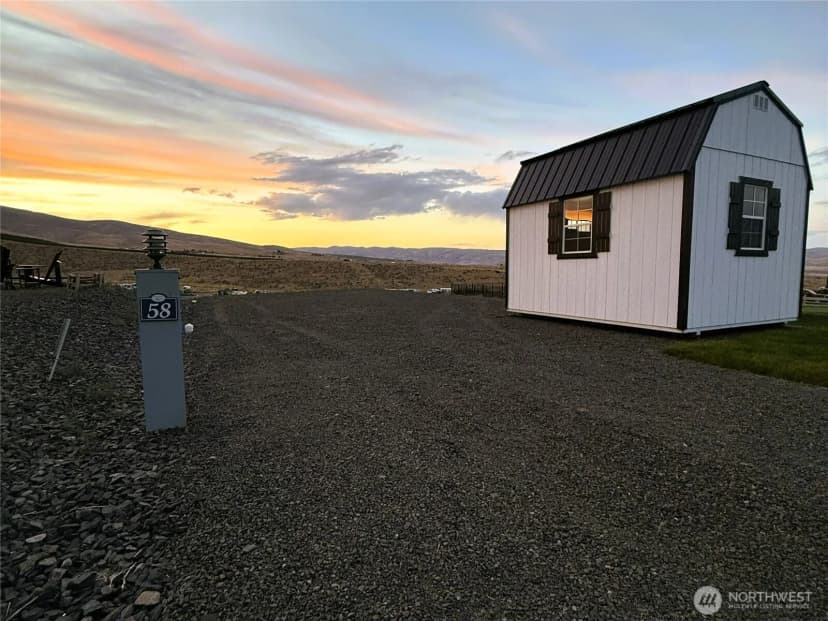 Property photo for 1769 Naches Wenas Rd #58, Selah photo 6