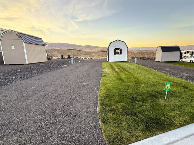 Property photo for 1769 Naches Wenas Rd #58, Selah photo 4