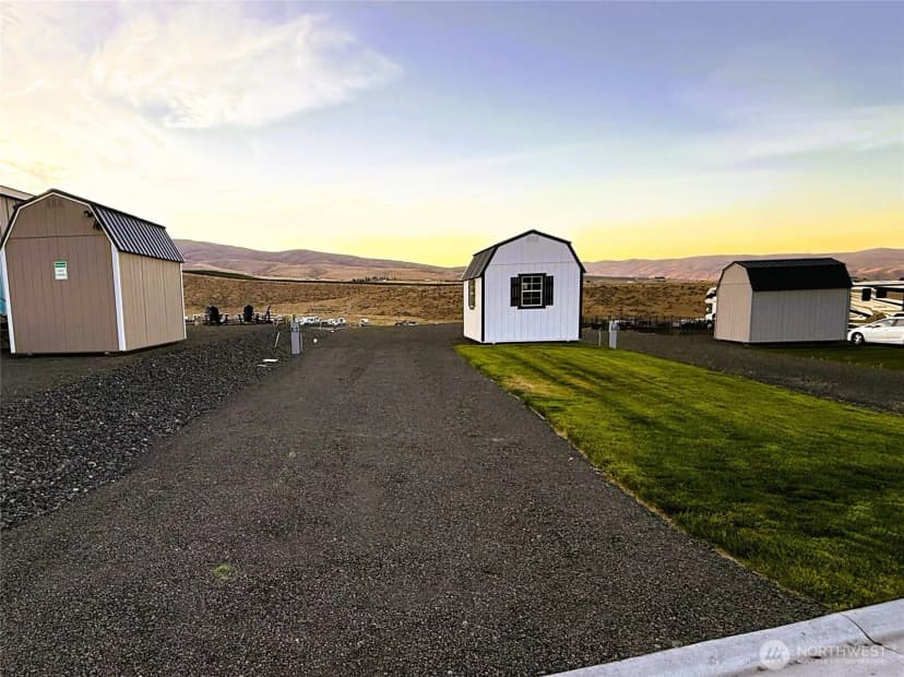 Property photo for 1769 Naches Wenas Rd #58, Selah photo 10