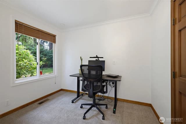 Property photo for 16653 157th Avenue Se, Renton photo 5