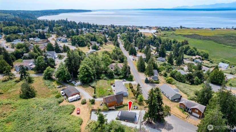 Property photo for 1117 Halsey Drive, Coupeville photo 4